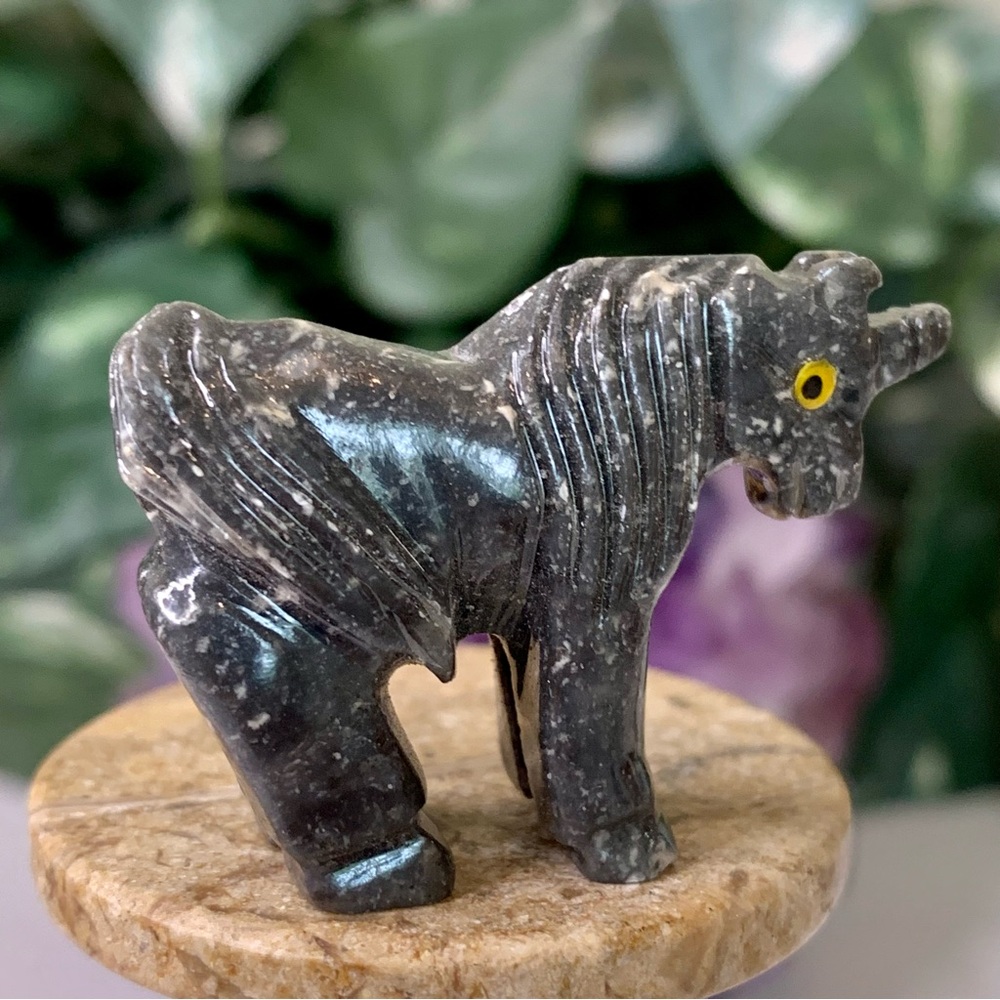 Grey Soapstone Carved Unicorn Figurine Miniature Stone Animal Carving Yellow Eye - Picture 10 of 15